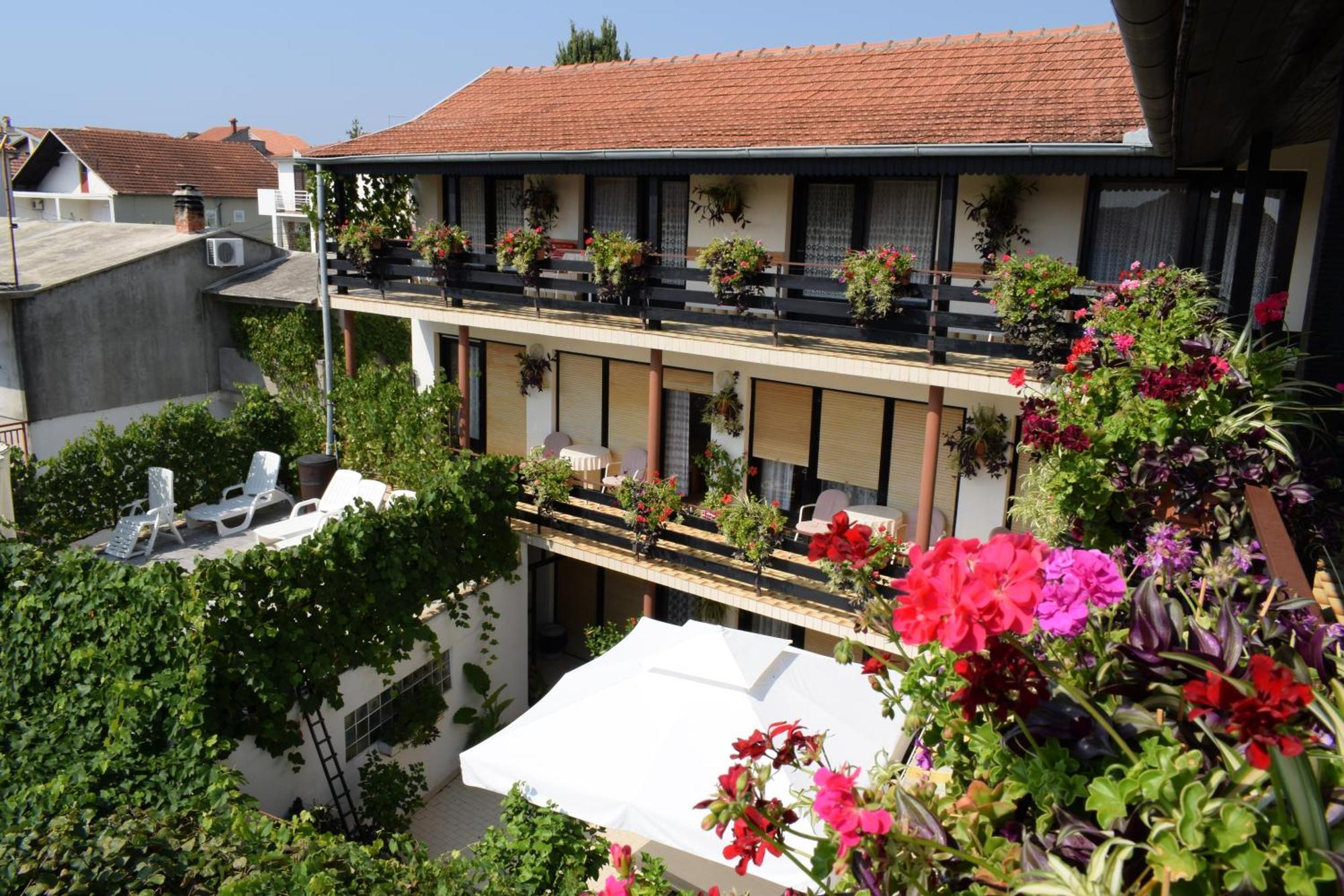 فوديس Rooms Vila Mautner المظهر الخارجي الصورة