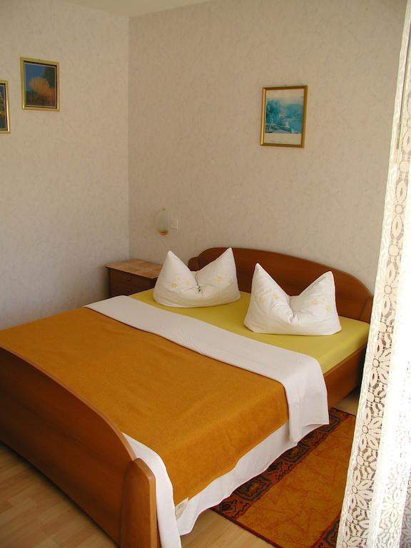 فوديس Rooms Vila Mautner الغرفة الصورة